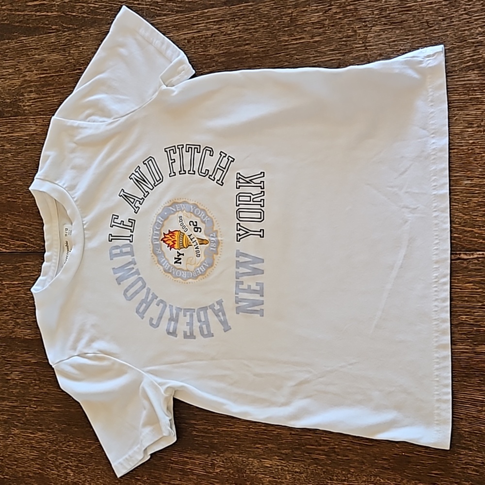 abercrombie kids graphic logo tee, Size 11/12